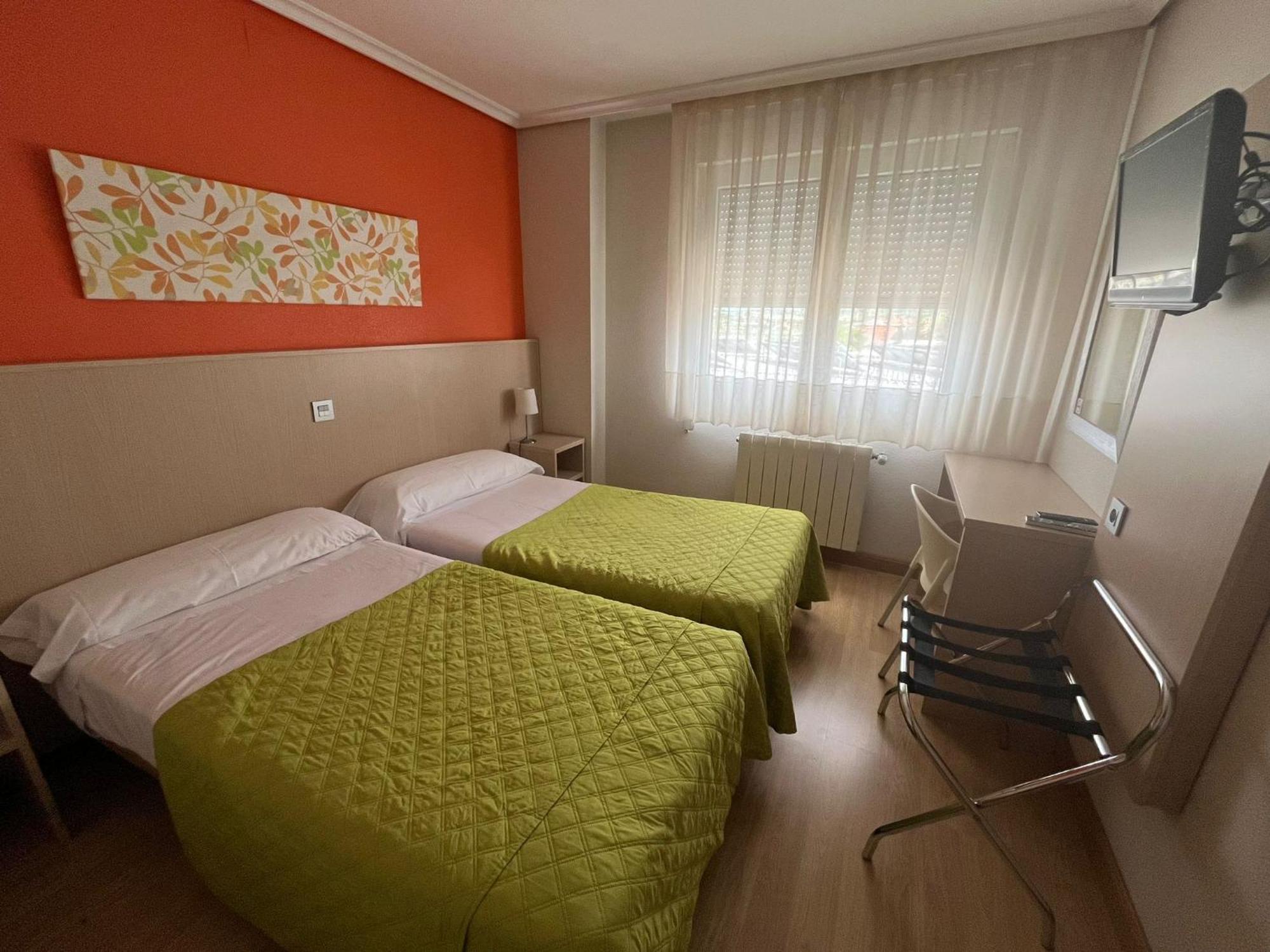 Hotel La Basilica Venta De Banos Ngoại thất bức ảnh